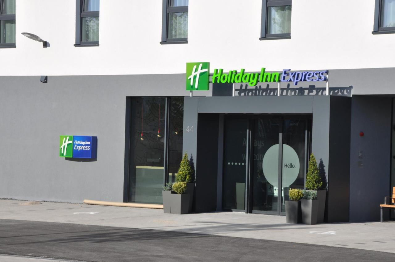 Holiday Inn Express - Sindelfingen By Ihg Luaran gambar
